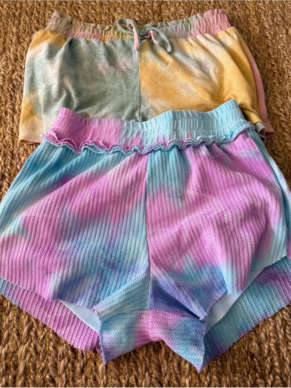Tractr Nordstrom Girls Lot of 2 Pairs Tie Dye Shorts Size Large